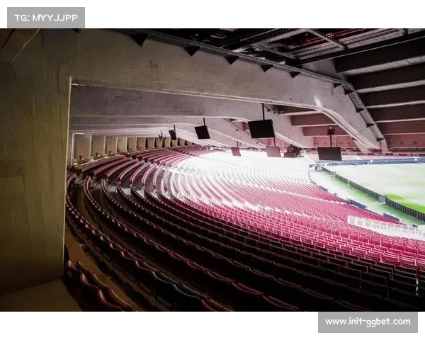 诺坎普北看台一二层2月中旬具备开放条件，欧冠主场容量将提升至6.2万人